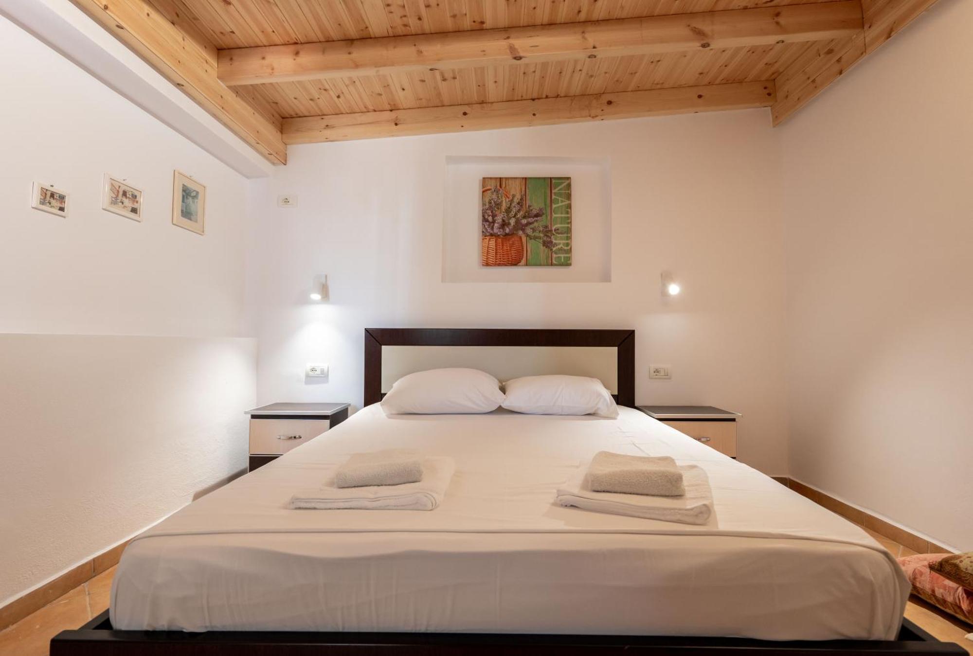 Cozy Apartments Downtown 卡萨米尔 外观 照片